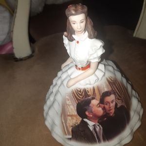 11 Bradford porcelain figurines gone with the wind